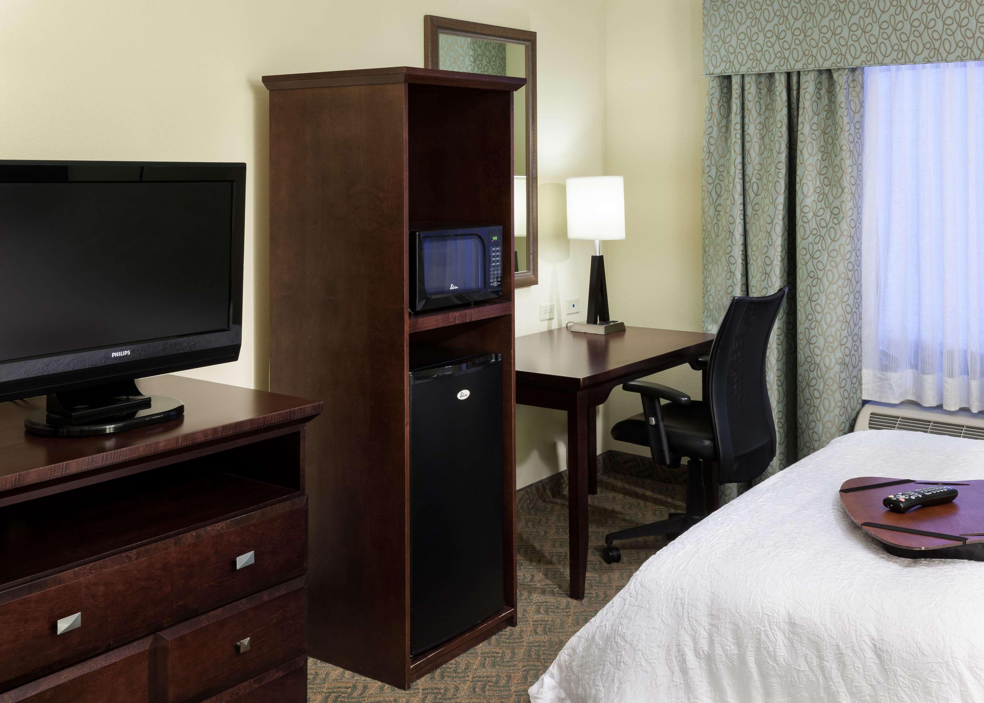 Hampton Inn & Suites Dallas-Arlington-South Экстерьер фото