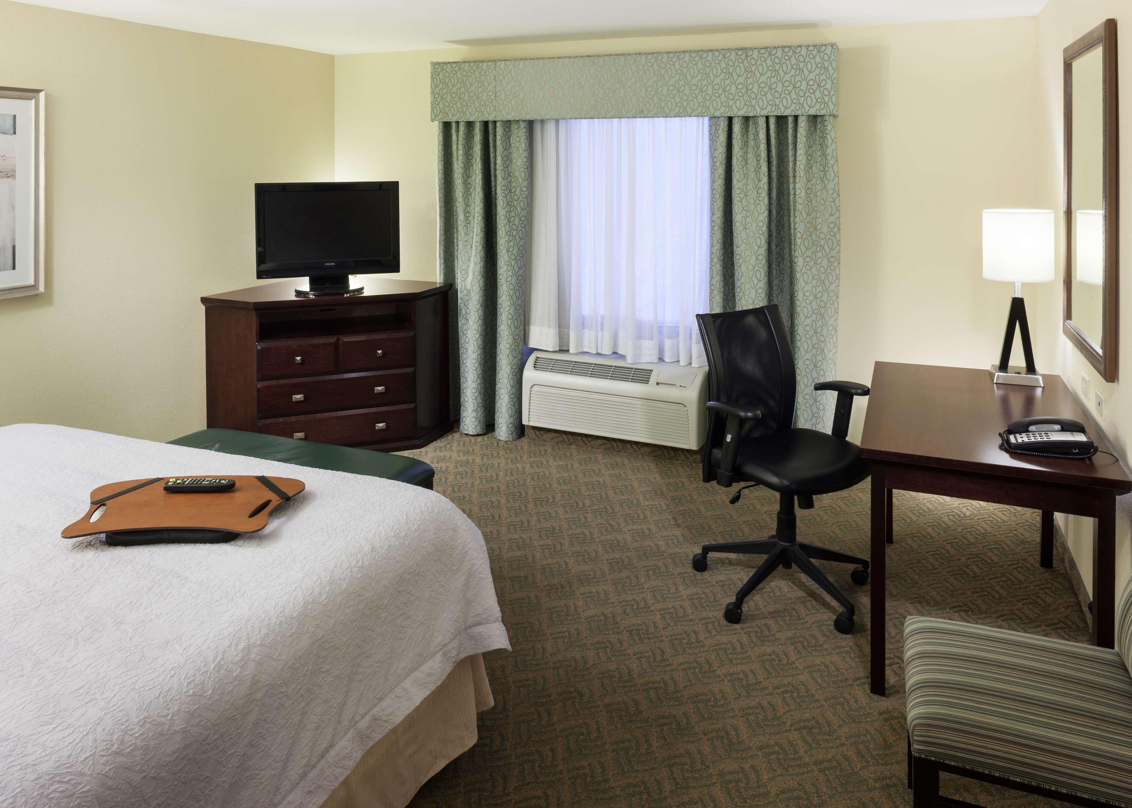 Hampton Inn & Suites Dallas-Arlington-South Экстерьер фото