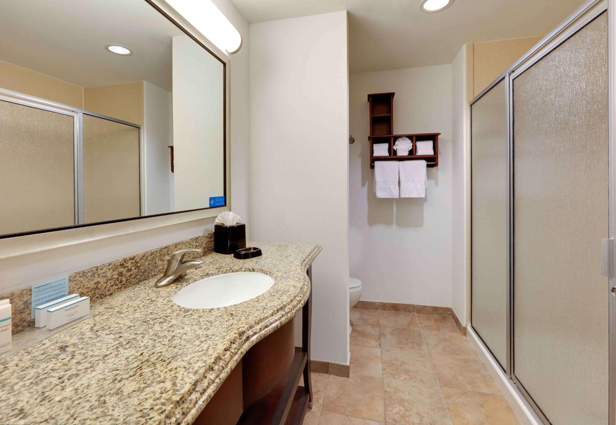 Hampton Inn & Suites Dallas-Arlington-South Экстерьер фото