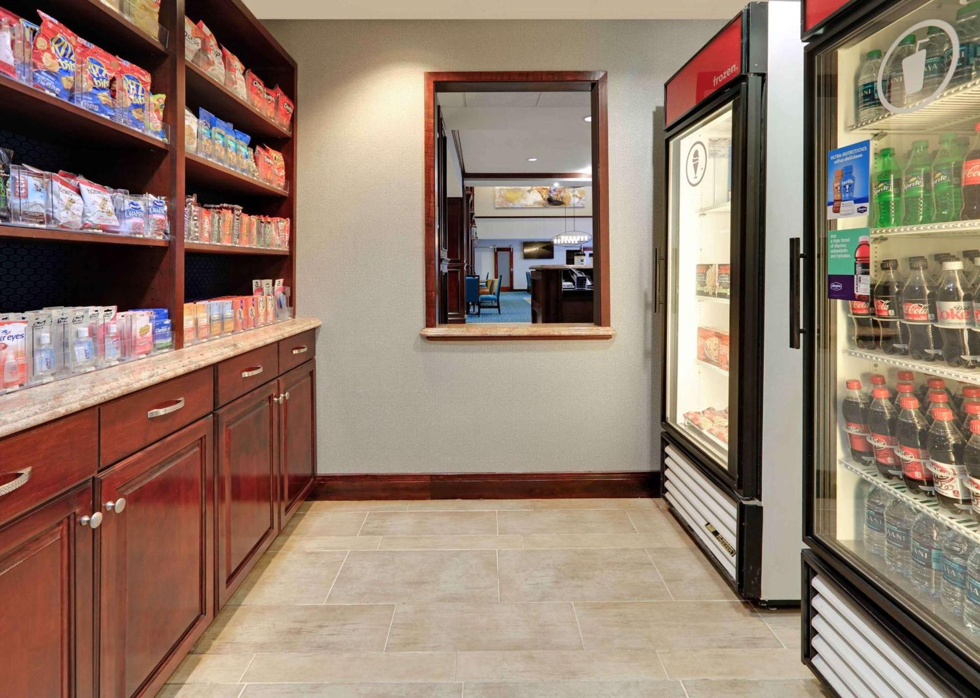 Hampton Inn & Suites Dallas-Arlington-South Экстерьер фото