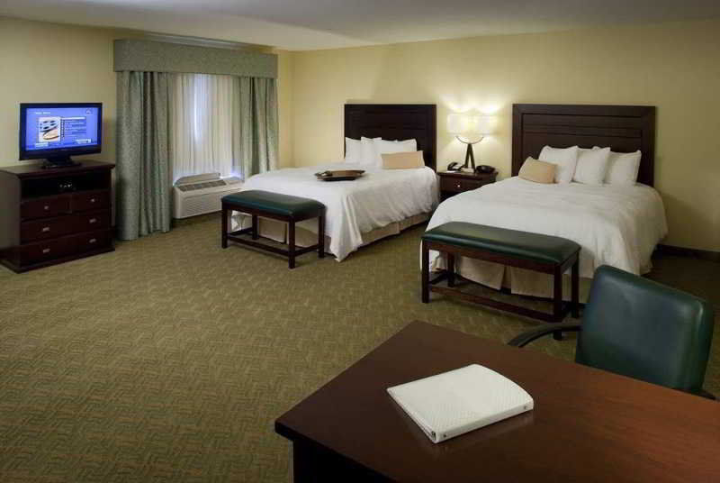 Hampton Inn & Suites Dallas-Arlington-South Номер фото